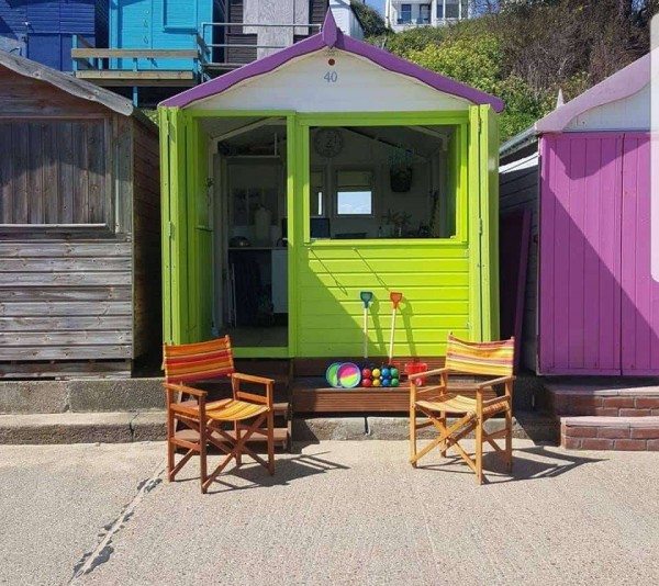 ALICE GROUND FLOOR BEACH HUT (40A)